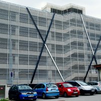 Opláštenie parkovacieho domu - AUPARK Hradec Králové