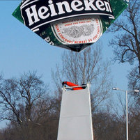 Heineken - Výroba a montáž totemu